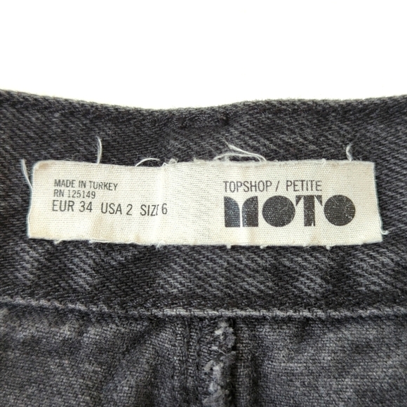 Topshop Moto Classic High Waisted Zip Up Front A-line Denim Mini Skirt Black 2 - Picture 5 of 9